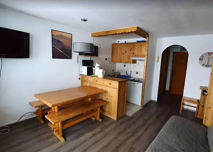 - Inout - 5 Beds Flat G-31 Val Thorens