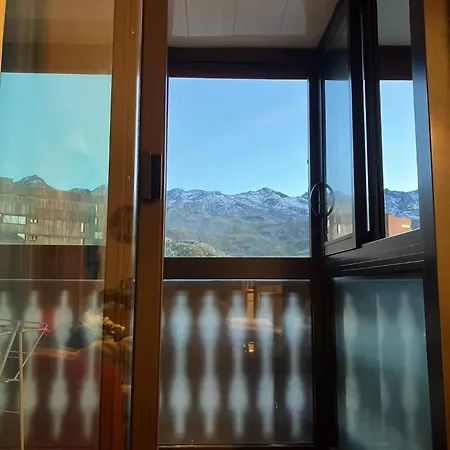 - Inout - 5 Beds Flat G-31